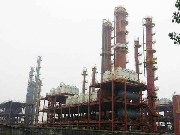 small4_15573622043844053